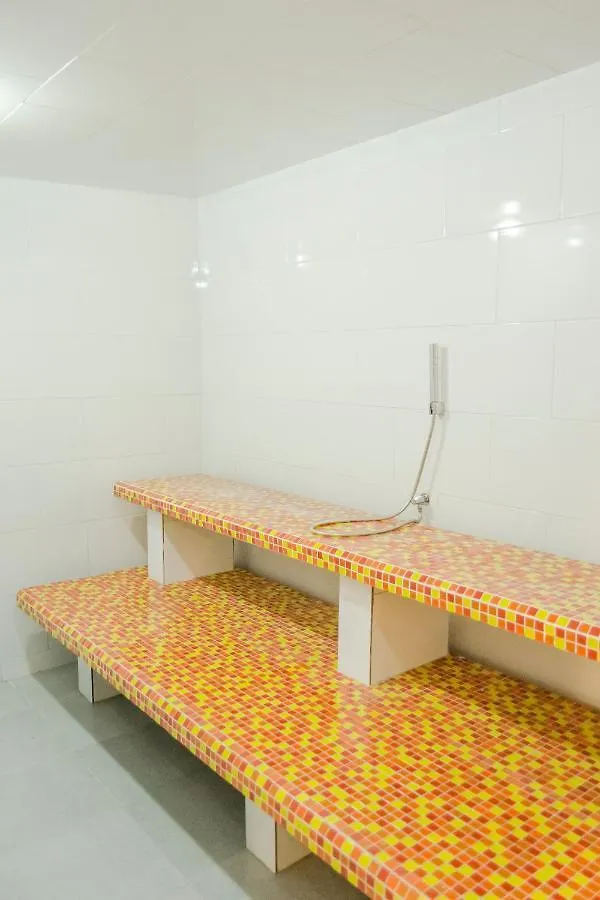 Hotel Apartamentos Regency La Feria Μπογκοτά