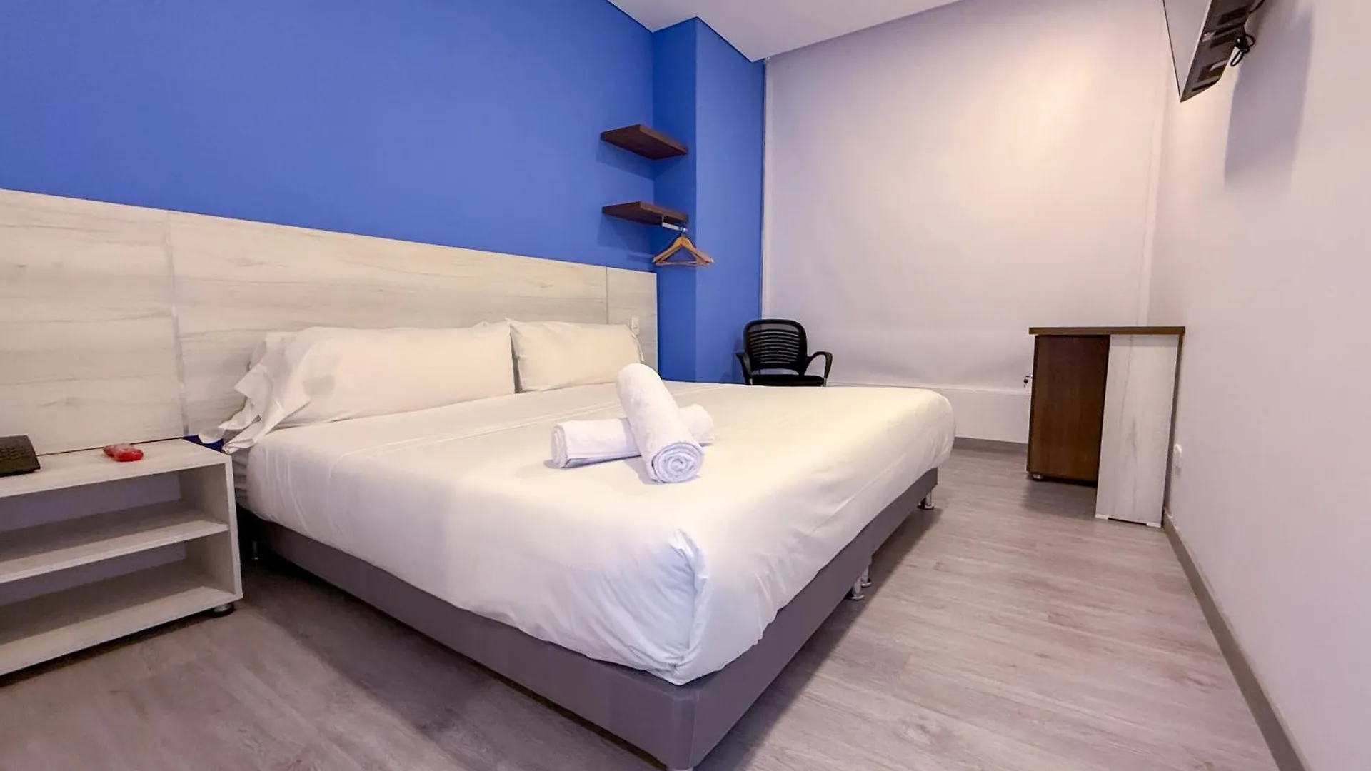Apartamentos Regency La Feria Bogotá Hotel