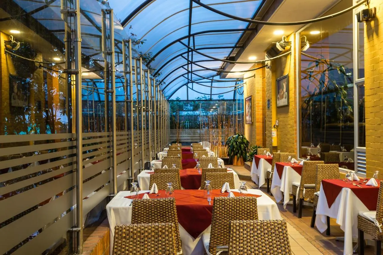 Hotel Apartamentos Regency La Feria Bogotá